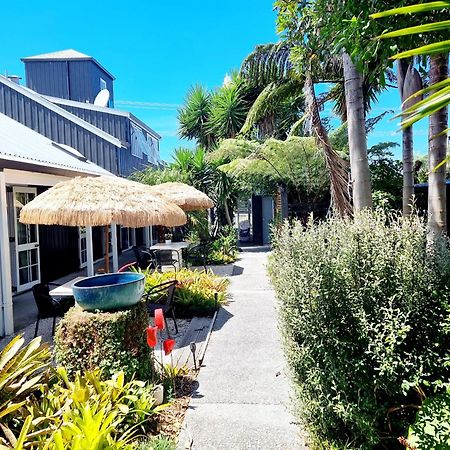 Southpacific Motel Whangamata Εξωτερικό φωτογραφία