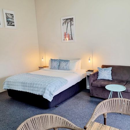 Southpacific Motel Whangamata Εξωτερικό φωτογραφία