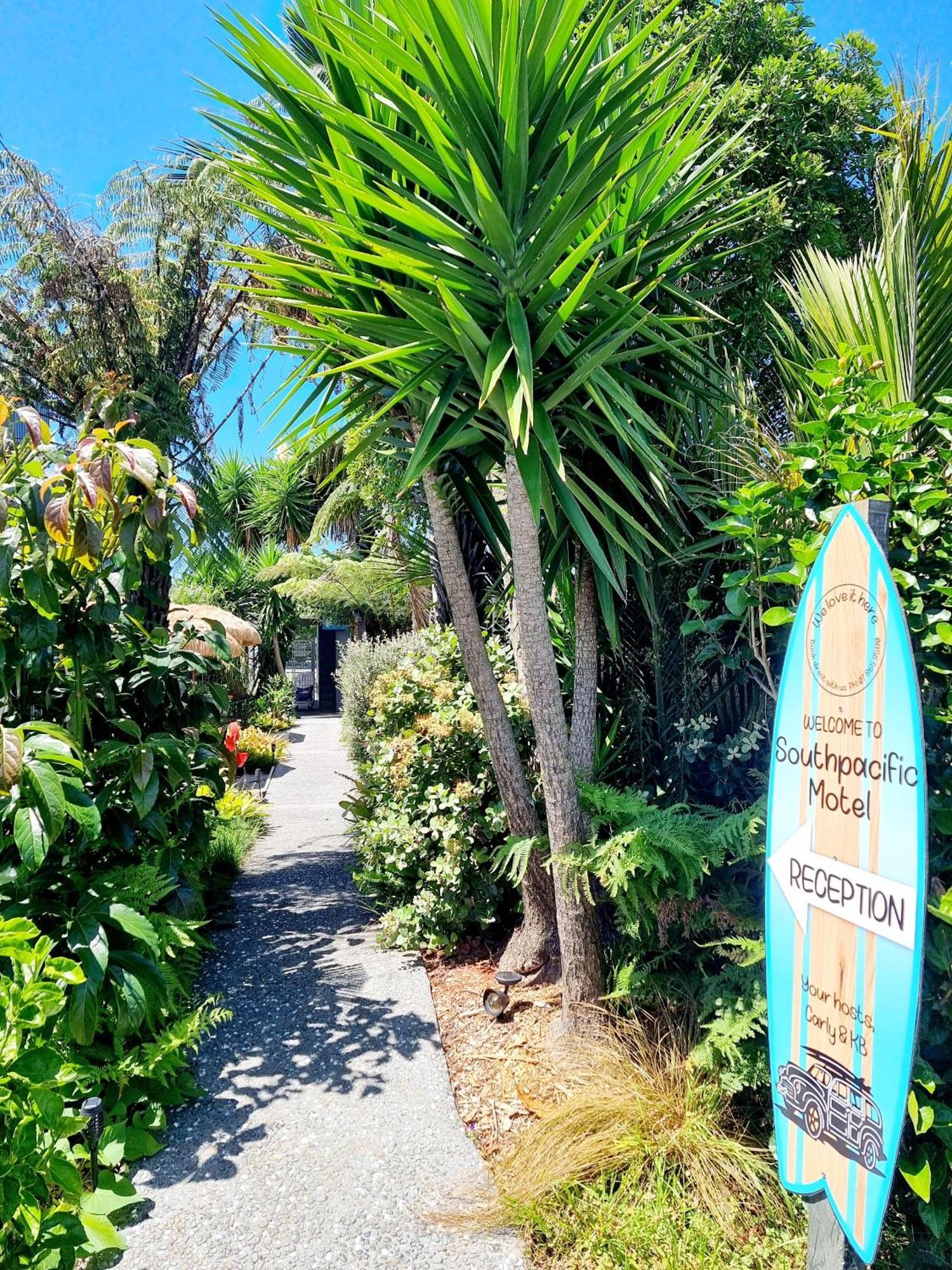Southpacific Motel Whangamata Εξωτερικό φωτογραφία