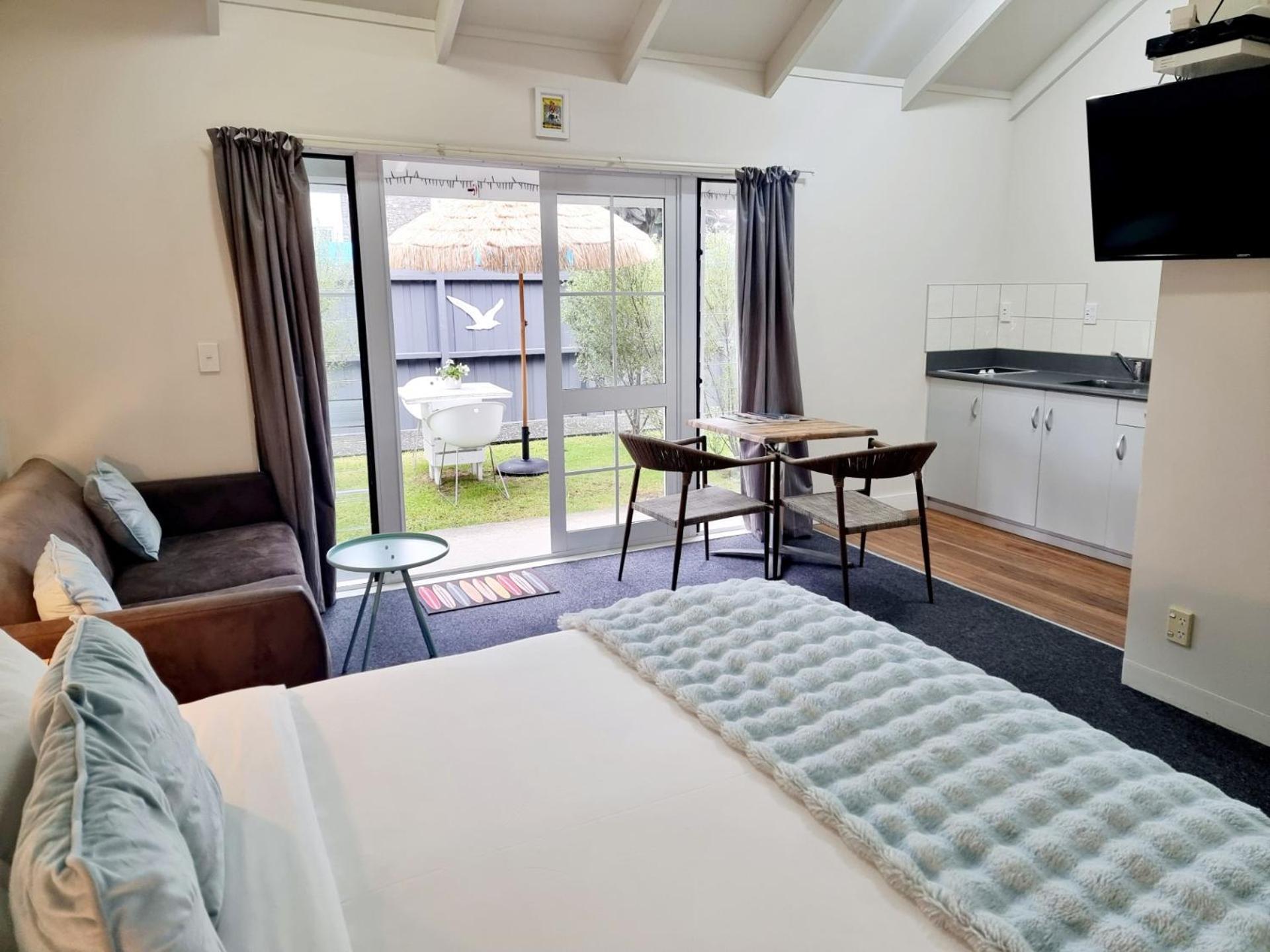 Southpacific Motel Whangamata Εξωτερικό φωτογραφία
