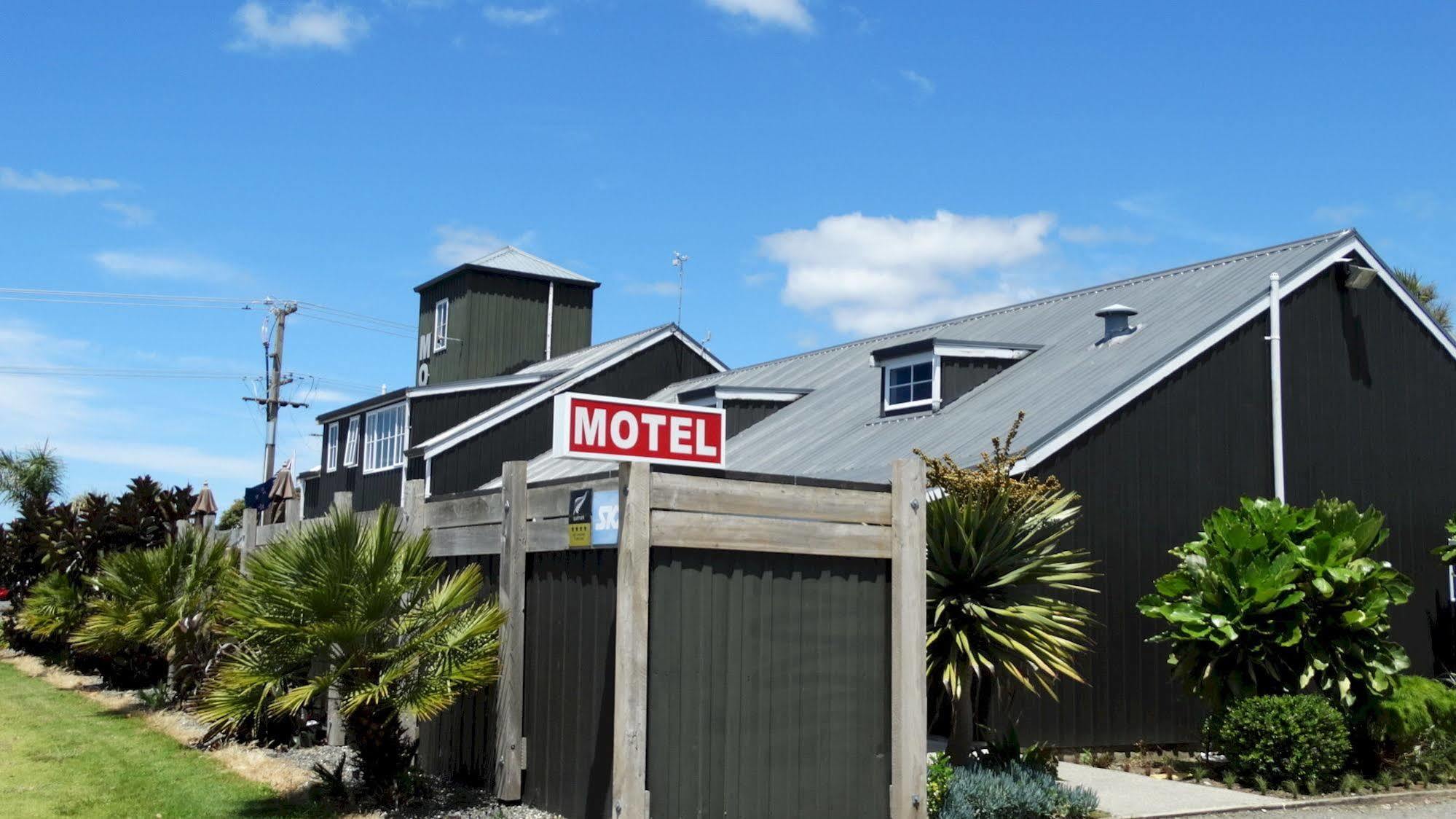 Southpacific Motel Whangamata Εξωτερικό φωτογραφία
