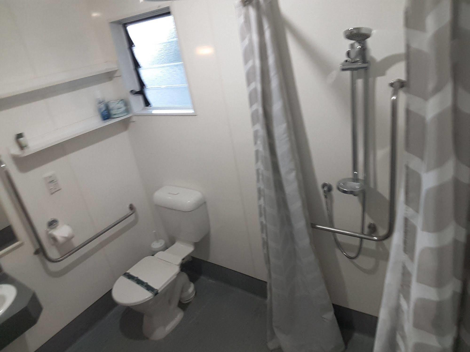Southpacific Motel Whangamata Εξωτερικό φωτογραφία